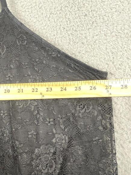 Torrid Top Womens 4X Black Lace Sleeveless Spaghetti Strap Shirt - Picture 9 of 12